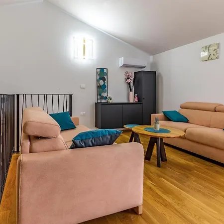 Amazing In With House Sea View Διαμέρισμα *