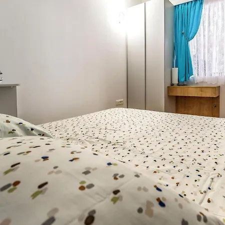 4 Bedroom Lovely In *