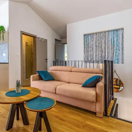 4 Bedroom Lovely In